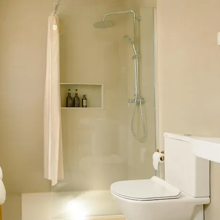 Tera شقة تشارنكه